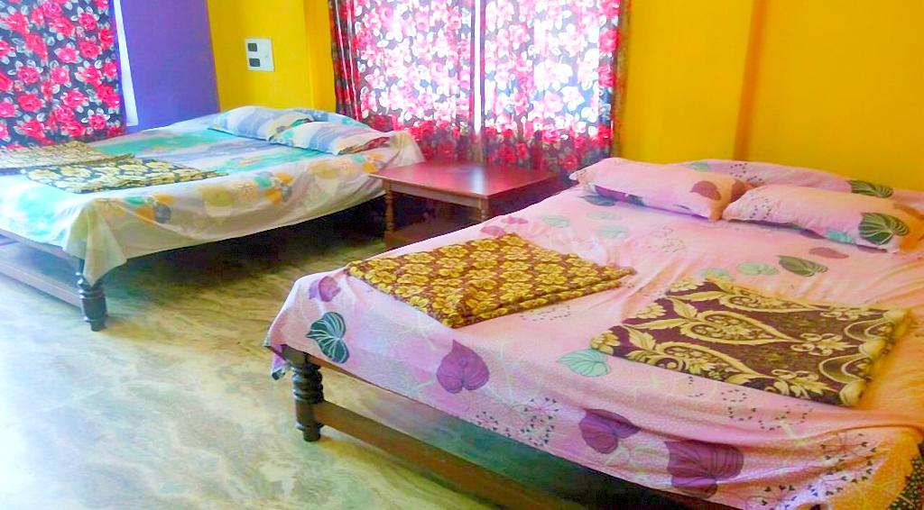 Sri Devi Comforts Hotel Chikmagalur Luaran gambar